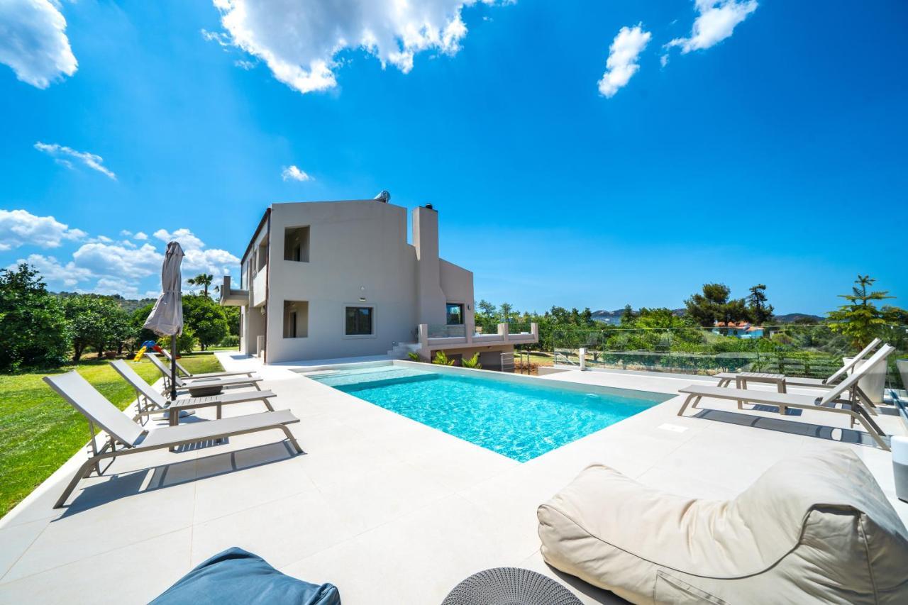 Villa Florentina ✩ Private Pool ✩ Bbq ✩ 7 Guests Alikianos Екстер'єр фото