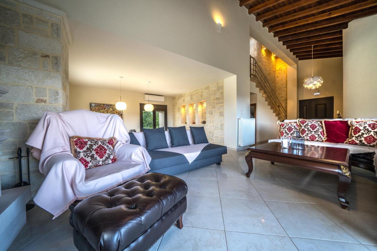 Villa Florentina ✩ Private Pool ✩ Bbq ✩ 7 Guests Alikianos Екстер'єр фото